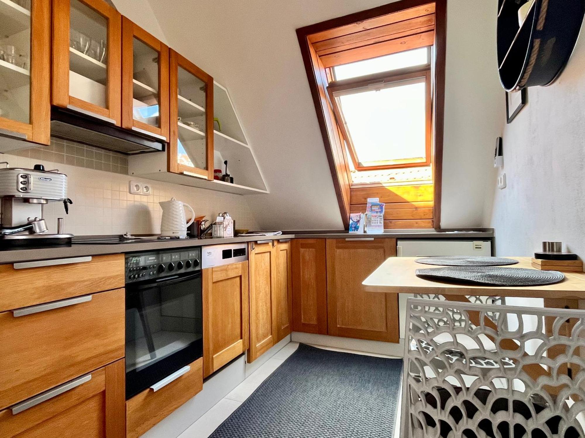 Apartman Mala Strana -Piece And Quiet Prague Exterior photo