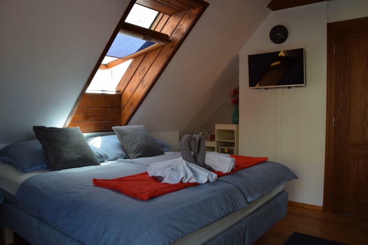 Apartman Mala Strana -Piece And Quiet Prague Exterior photo